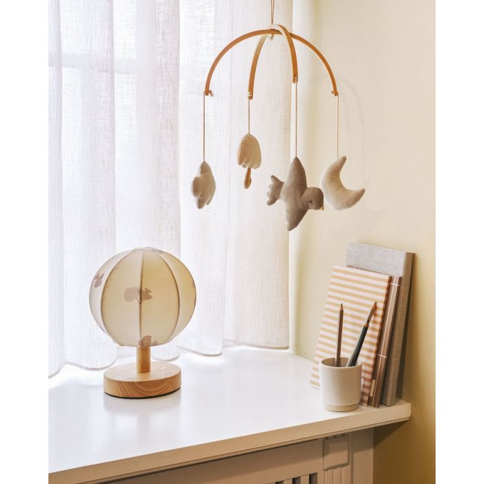 Moonboon Nattlampe, Over The Moon