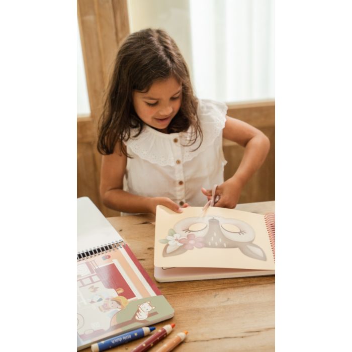 Lekebok m/saks, Little Dutch, Pink