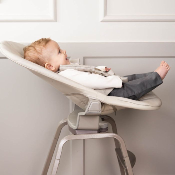 Newborn Seat, Elodie, Grace, Moonshell
