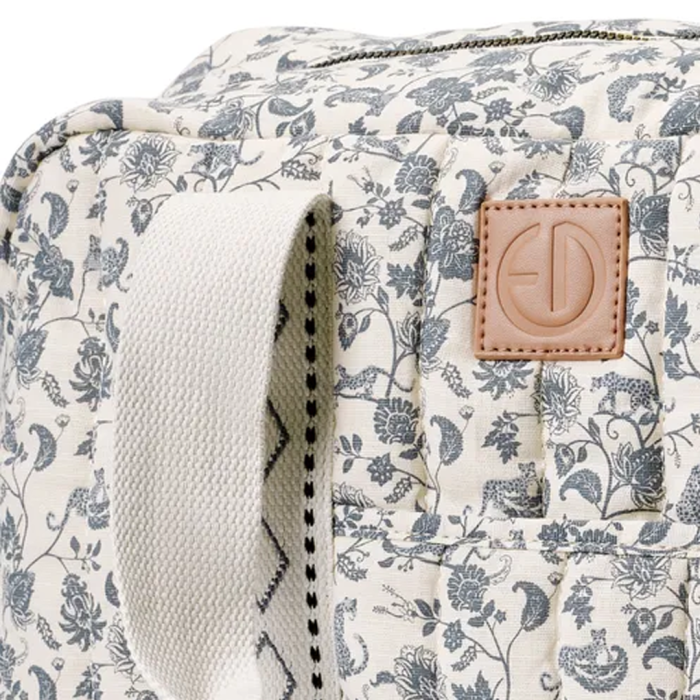 Elodie Stelleveske, Garden Leo Toile