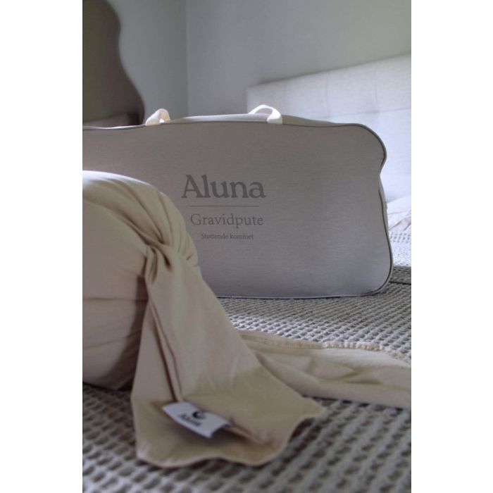 Aluna Gravidpute, Cozy Beige