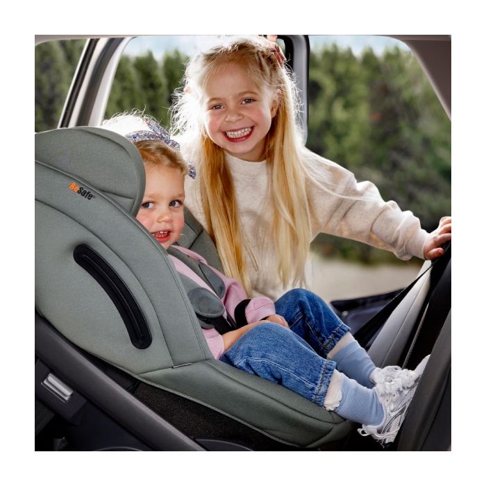 BeSafe Stretch² Bilstol,  Black Soft Breeze
