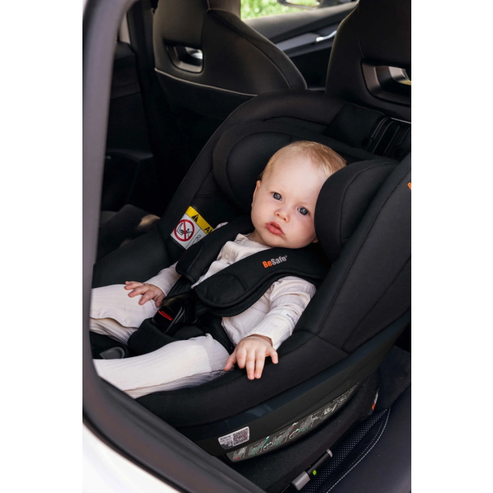 BeSafe Beyond² 360 Pro, Black Soft Breeze inkl Base, Bilstol