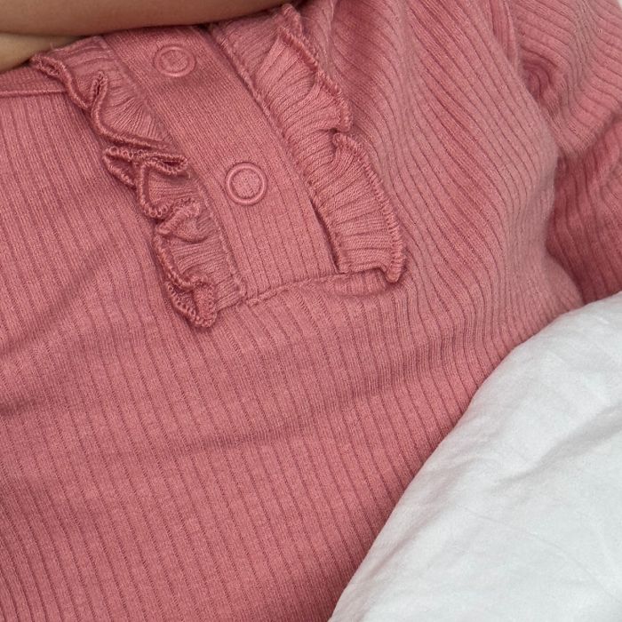 Body LS Rib, Minymo, Rose Quarts, Rosette