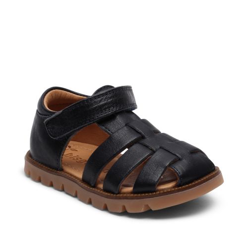 Sandaler, Bisgaard, Beka, Navy