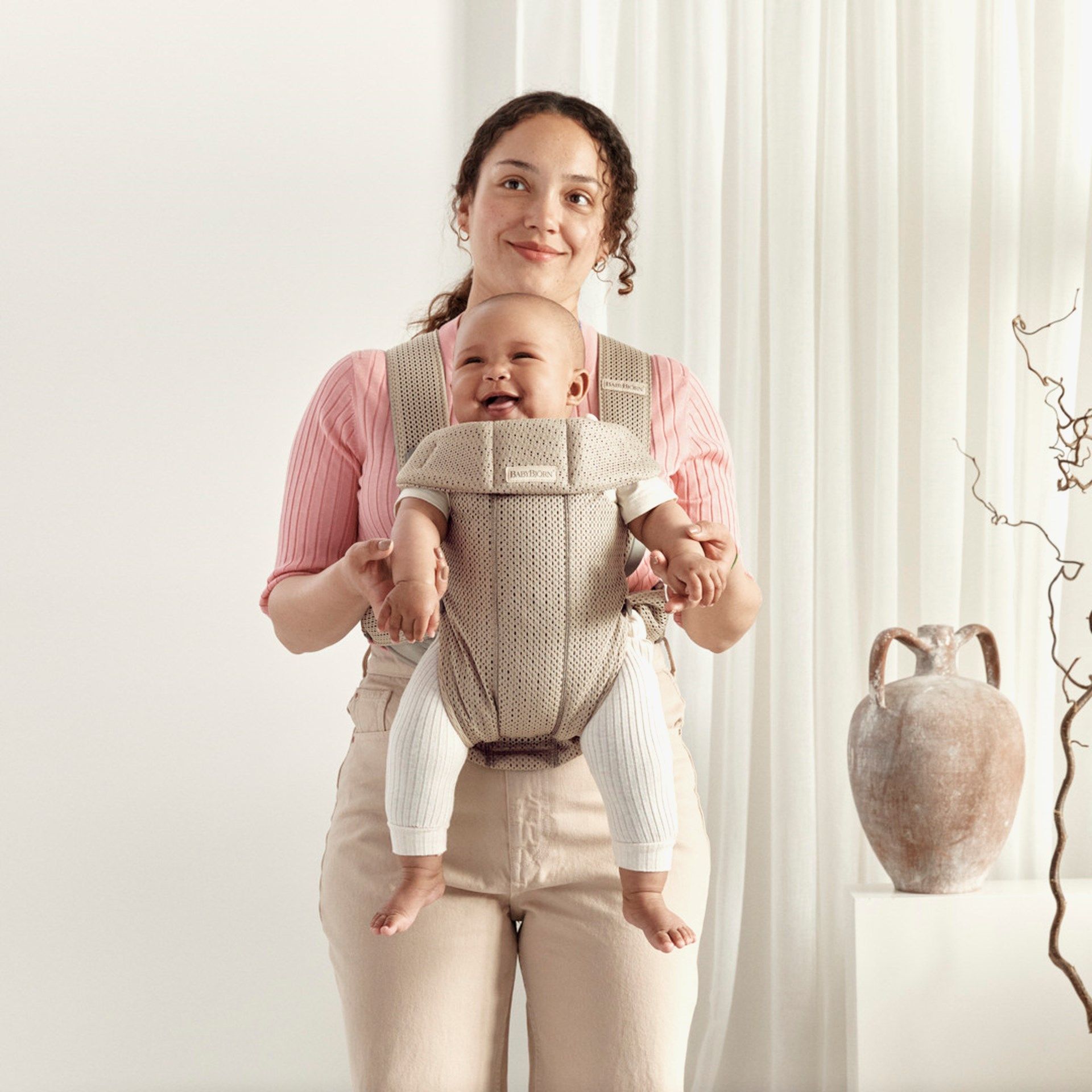 Babybjørn Bæresele Mini 3D Mesh, Gråbeige