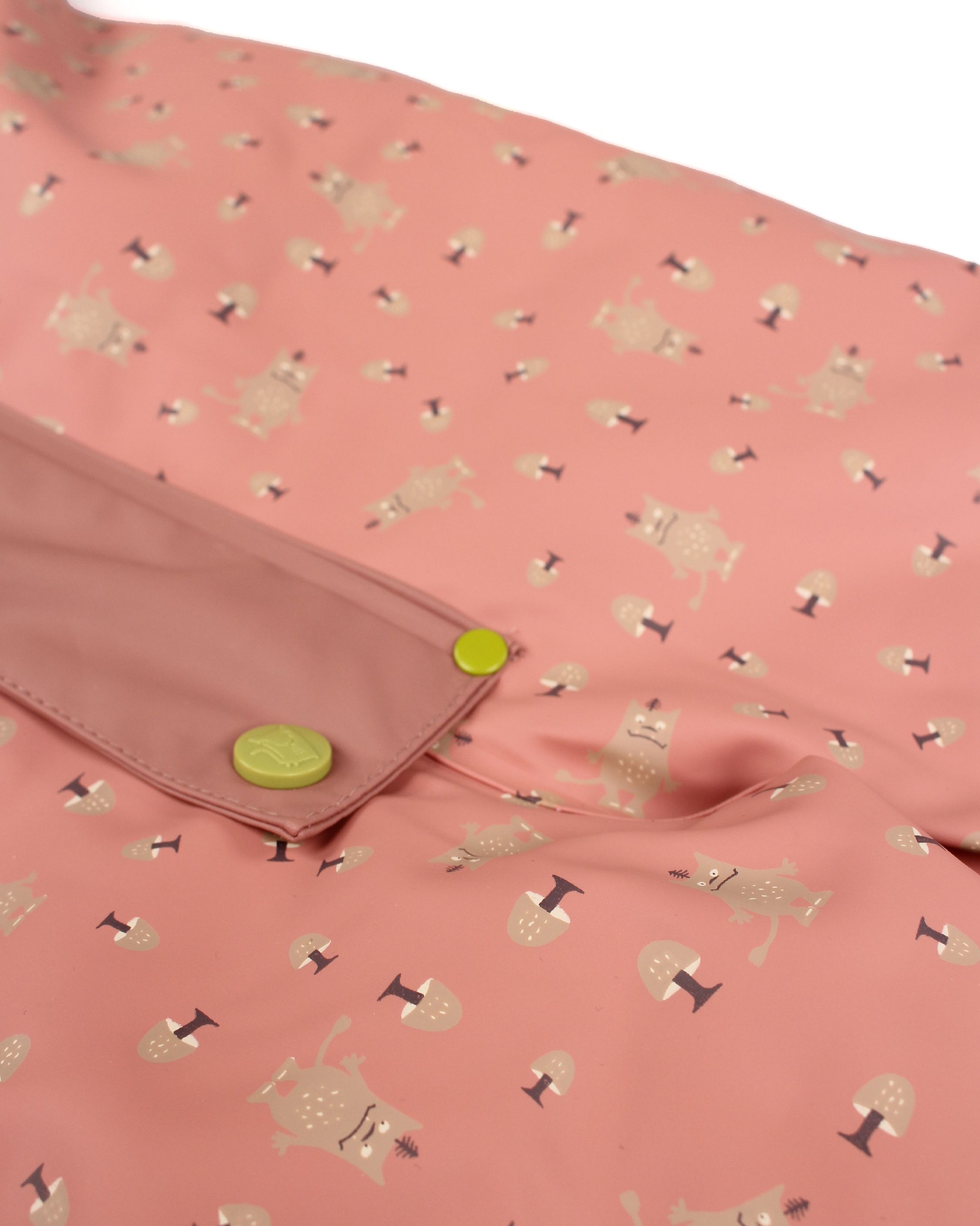 Babyregndress Pytt, Kattnakken, Tolvmeterskogen, Sandtre