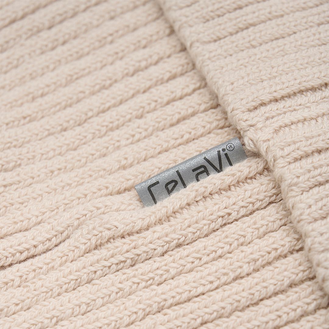 Lue, CeLaVi, Perfectly Pale