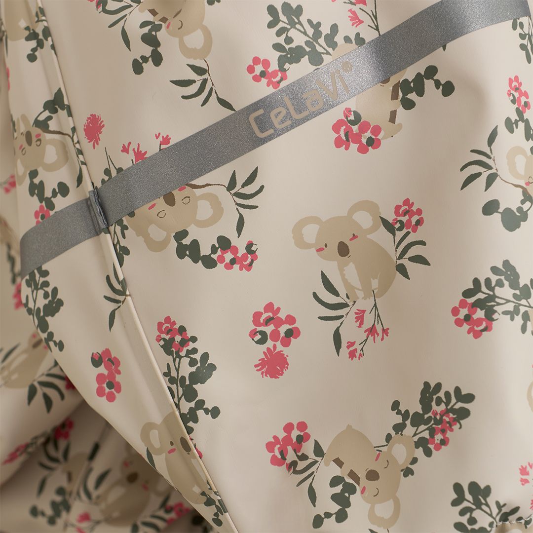 Regndress, CeLaVi, Perfectly Pale