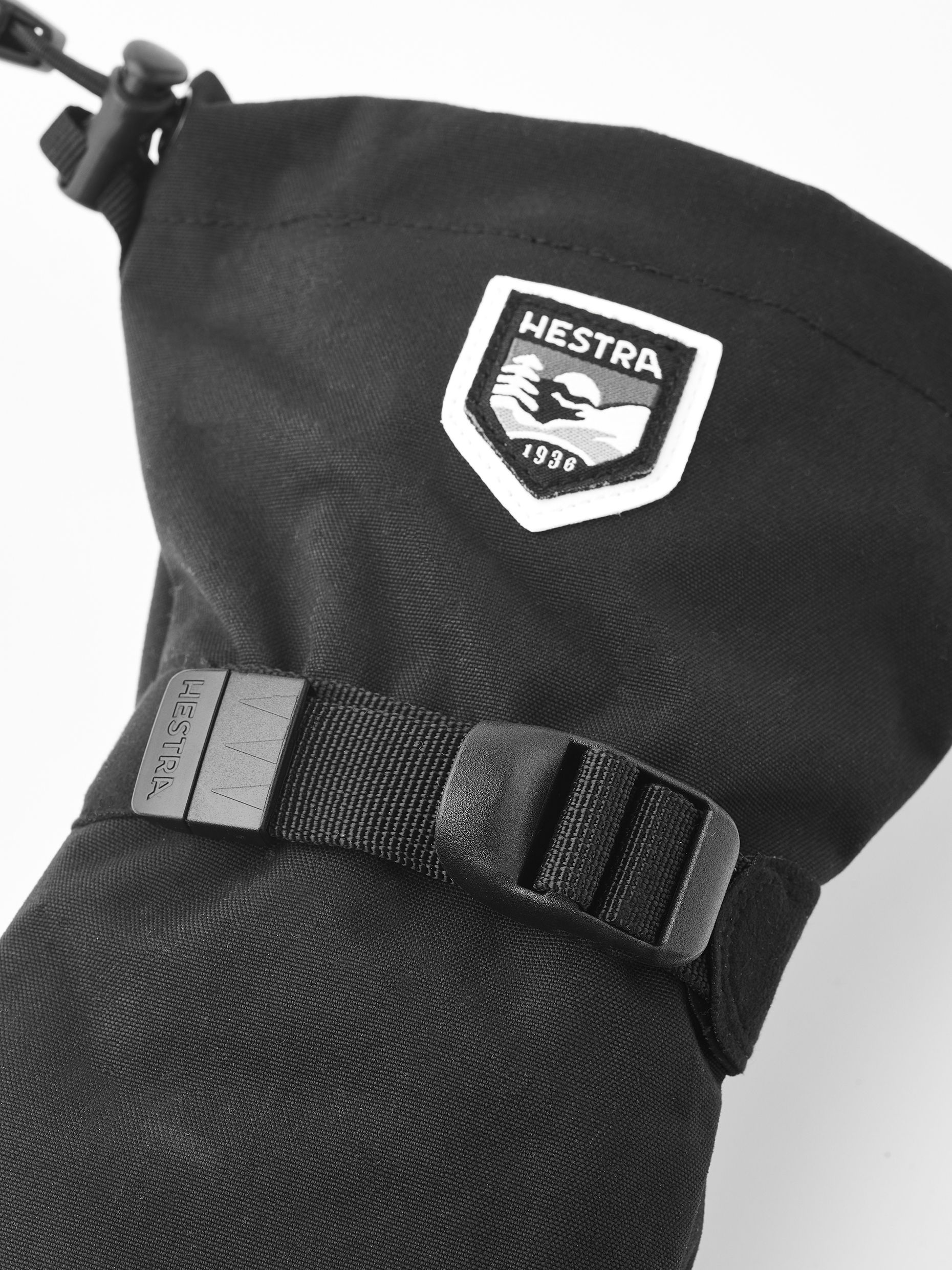 Fjellvotten Jr, Hestra, Sort