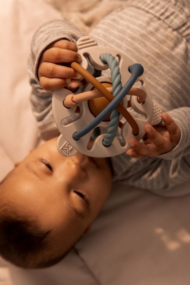 Biteleke, Liewood, Hakim Silicone Mix Rattle