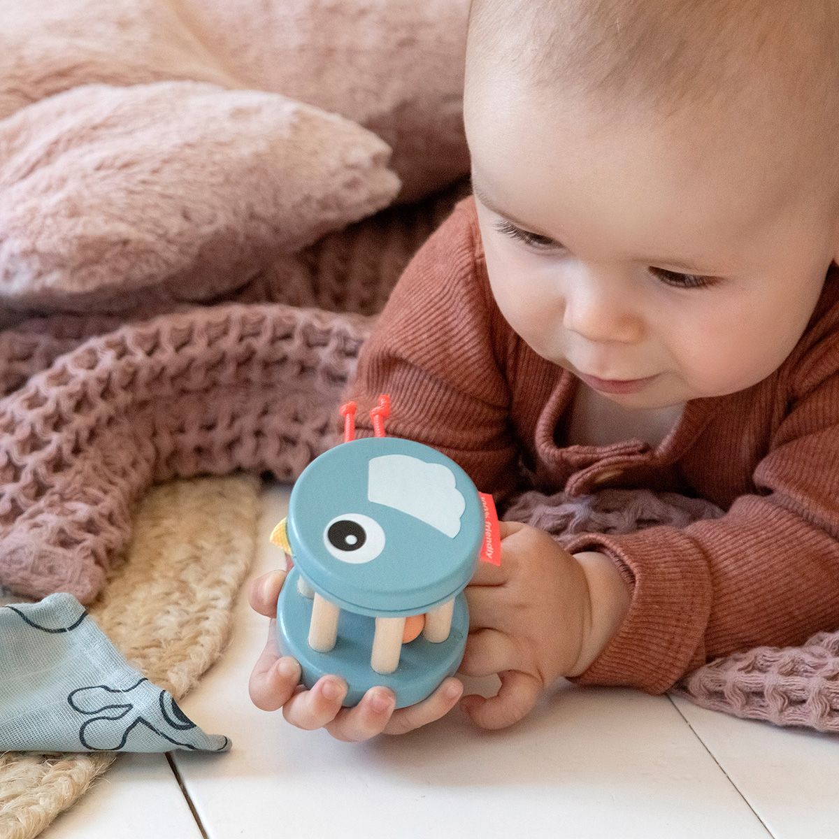 Done By Deer Trerangle, Birdee Blue