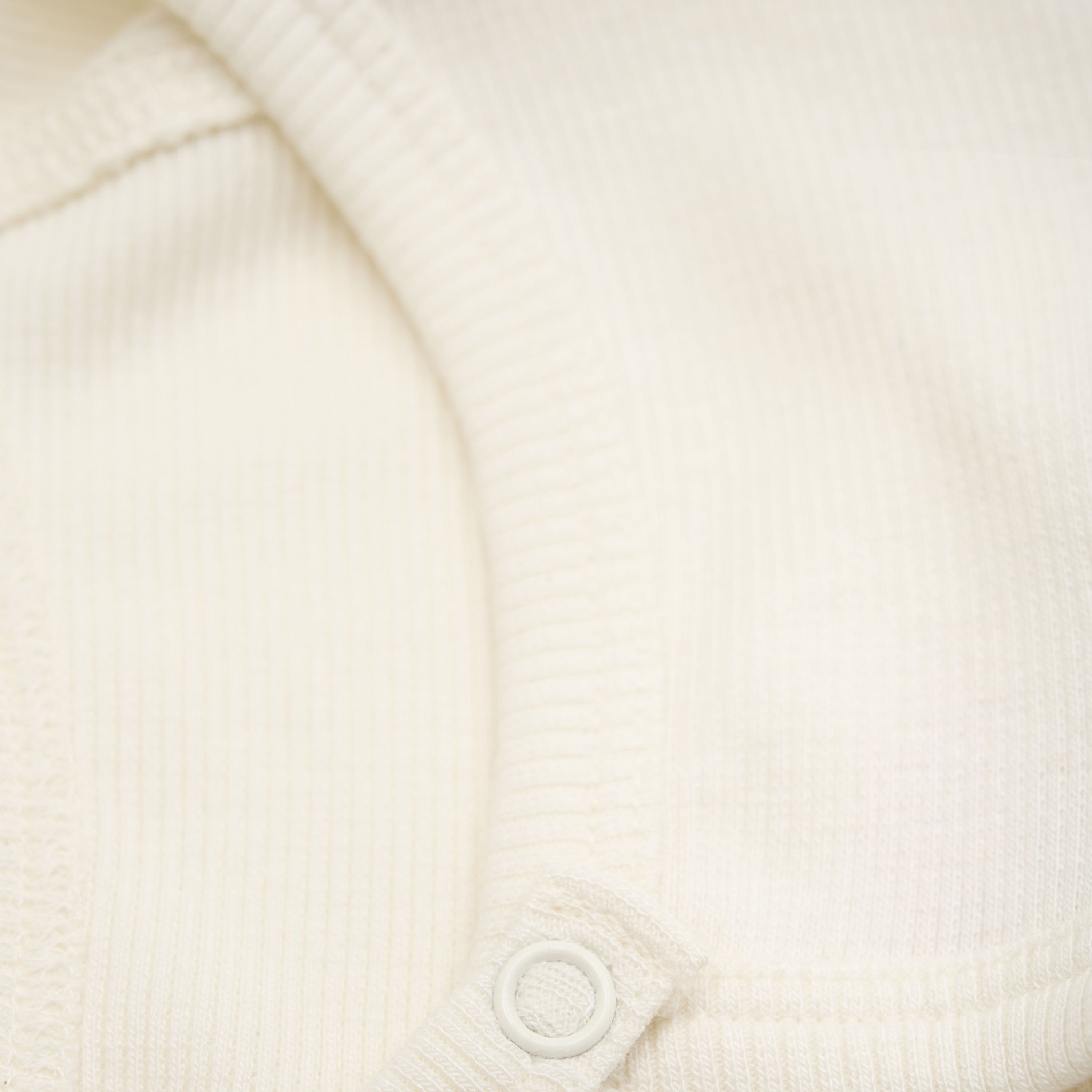 Lue, Huttelihut, Antique White