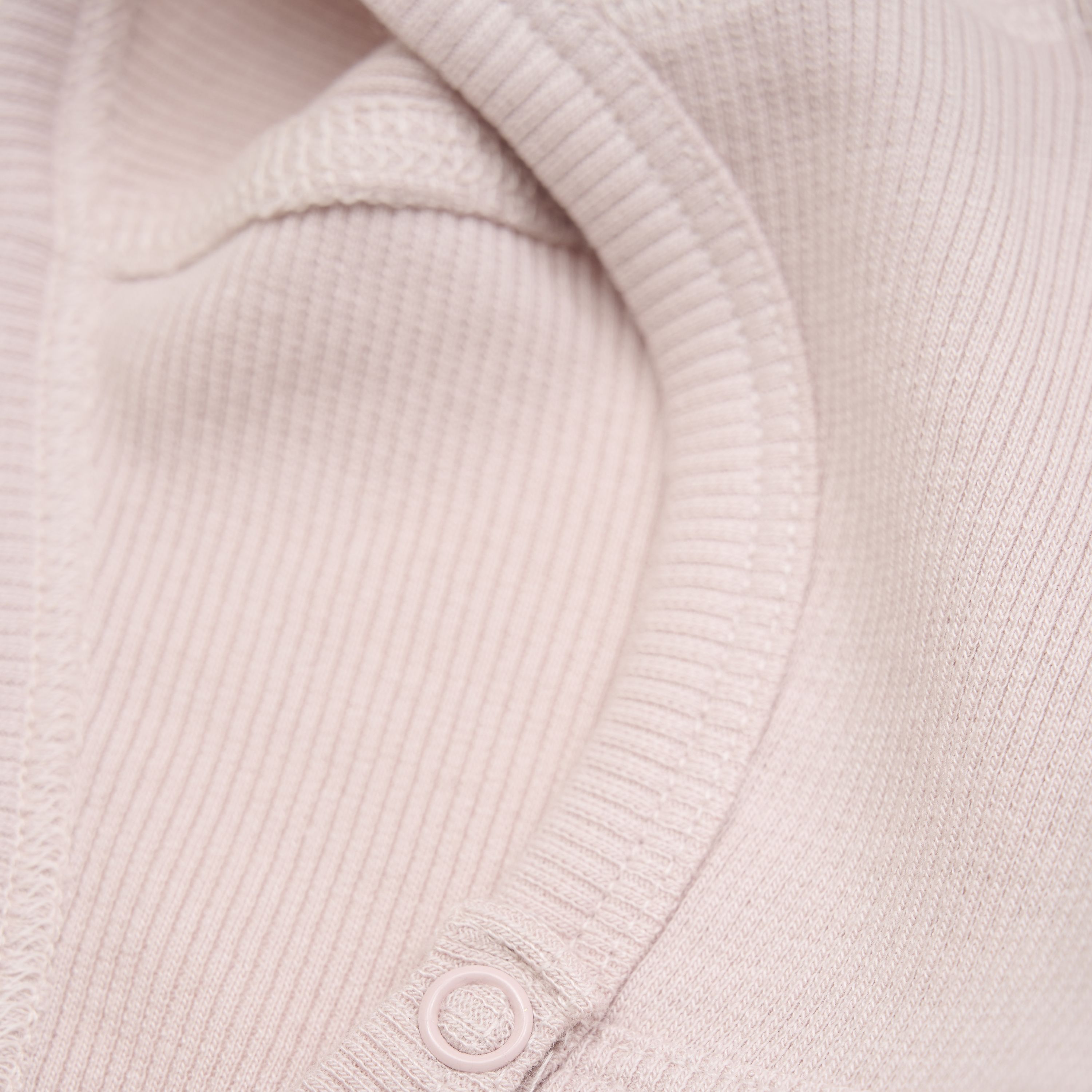 Lue, Huttelihut, Sepia Rose