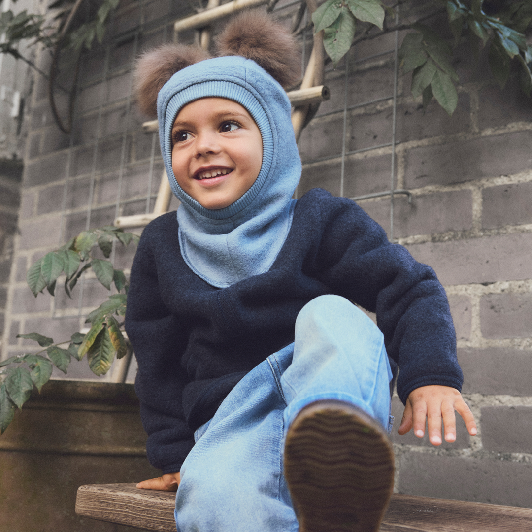Huttelihut Balaclava Wool Alpaca Pompoms, Windward Blue