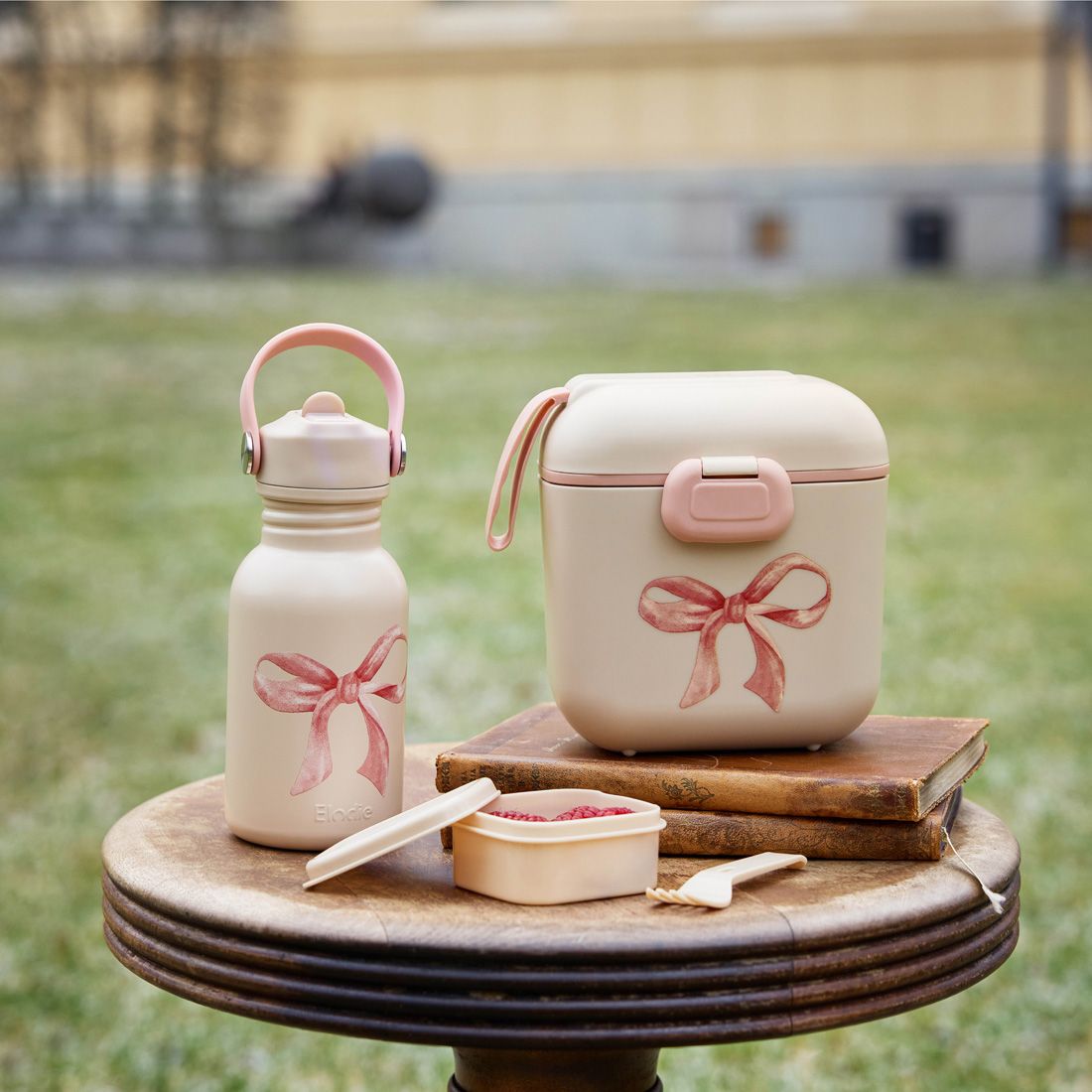 Elodie Lunch & Snack Box, Rosy Bow
