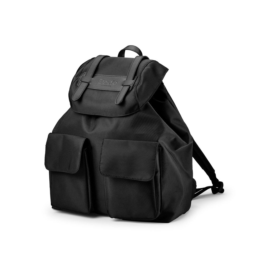 Elodie Stellebag, Sort