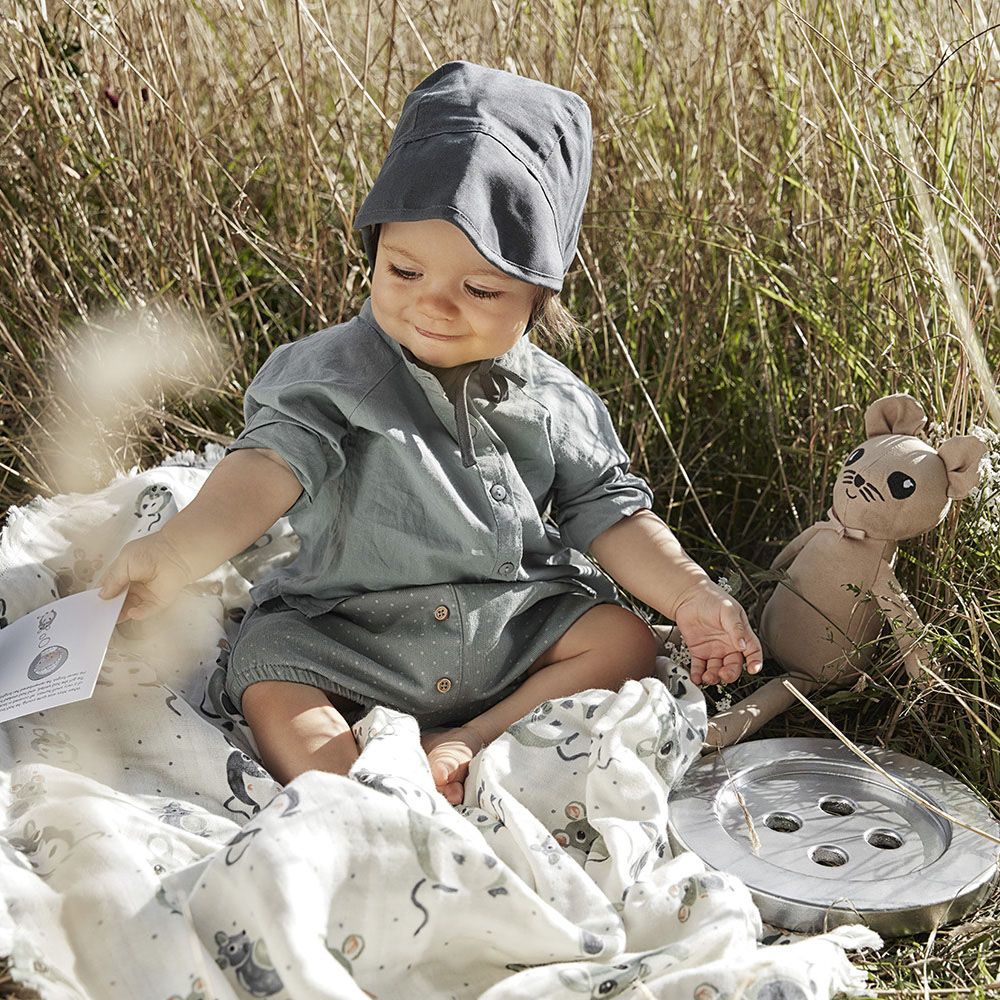 Kosebamse, Elodie, Skogmus Max