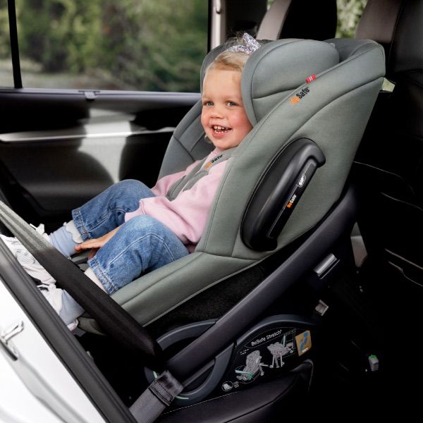 BeSafe Stretch² Bilstol,  Black Soft Breeze
