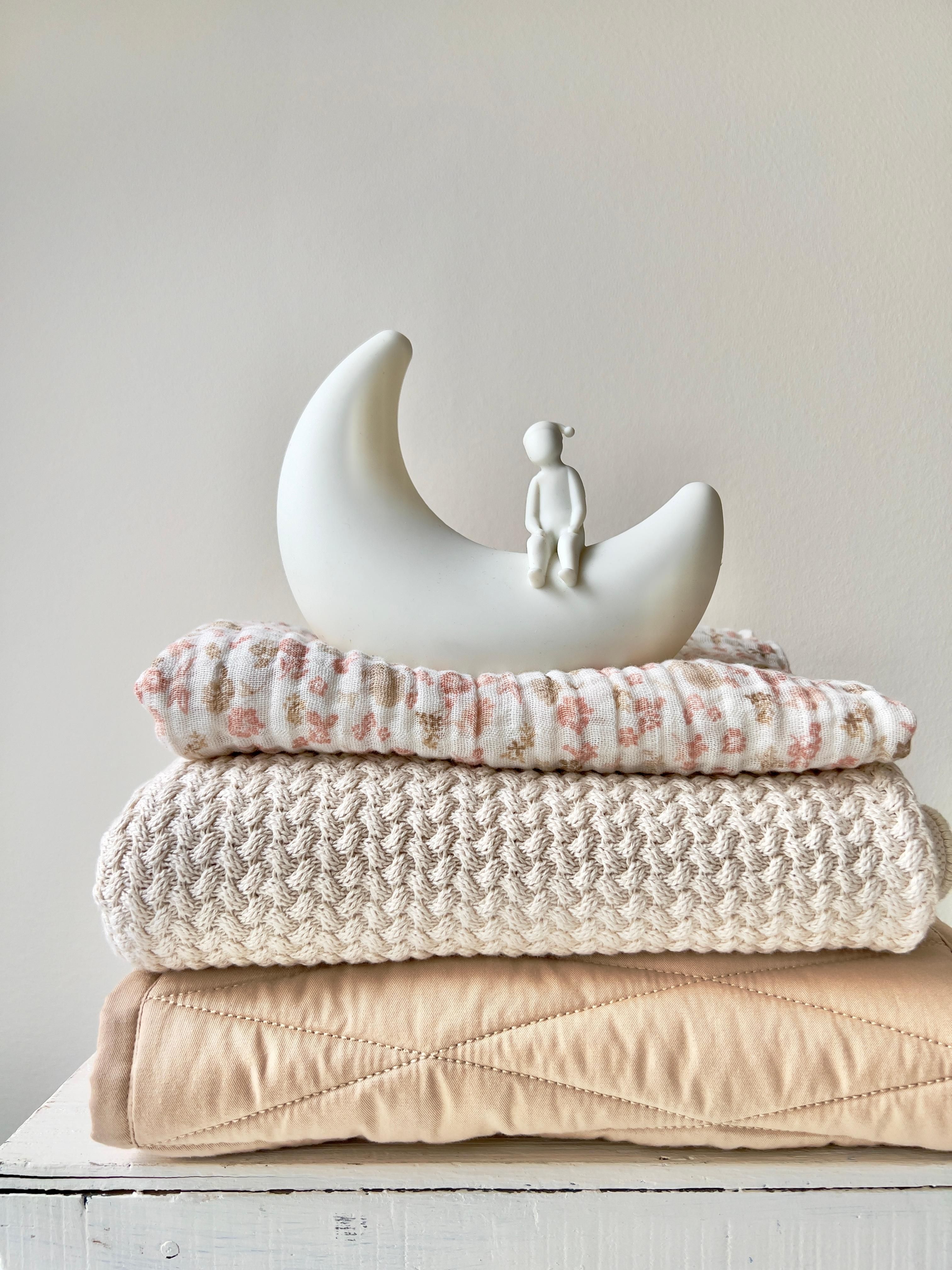 Nattlampe, Cam Cam, Moon, Off-White