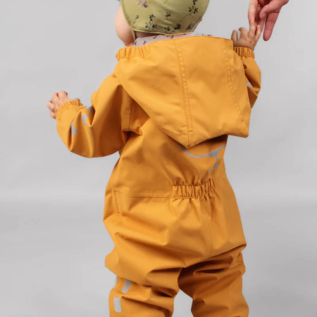 Vinddress baby, Kattnakken, Honning
