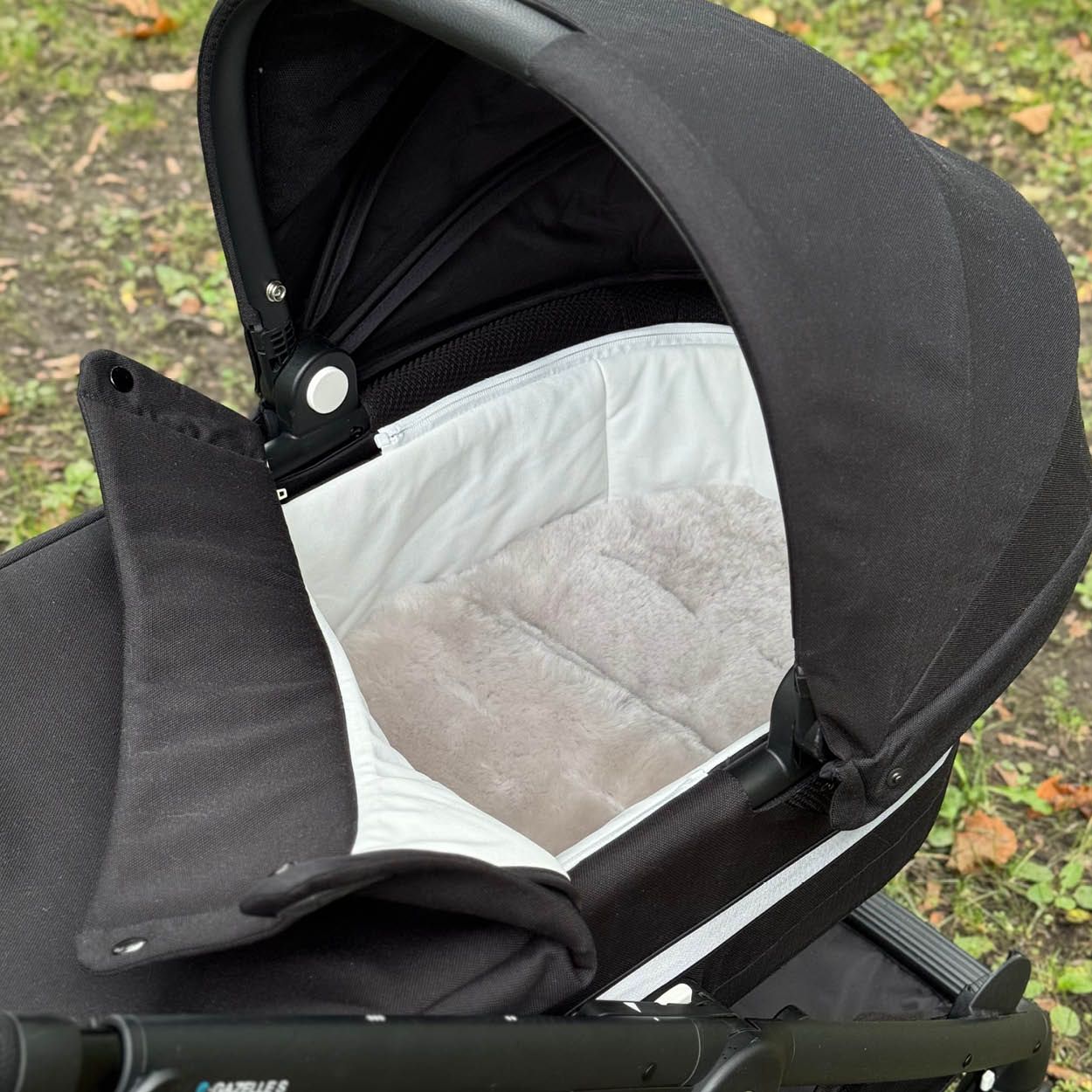 Aluna Lammeskinn til Vogn, Korthåret Hvit