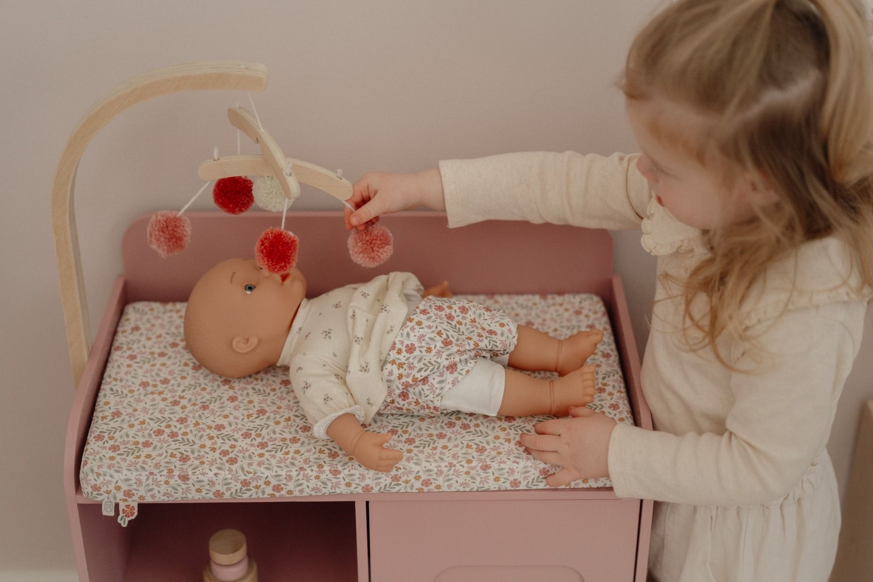 Dukke Stellebord, Little Dutch, Pink