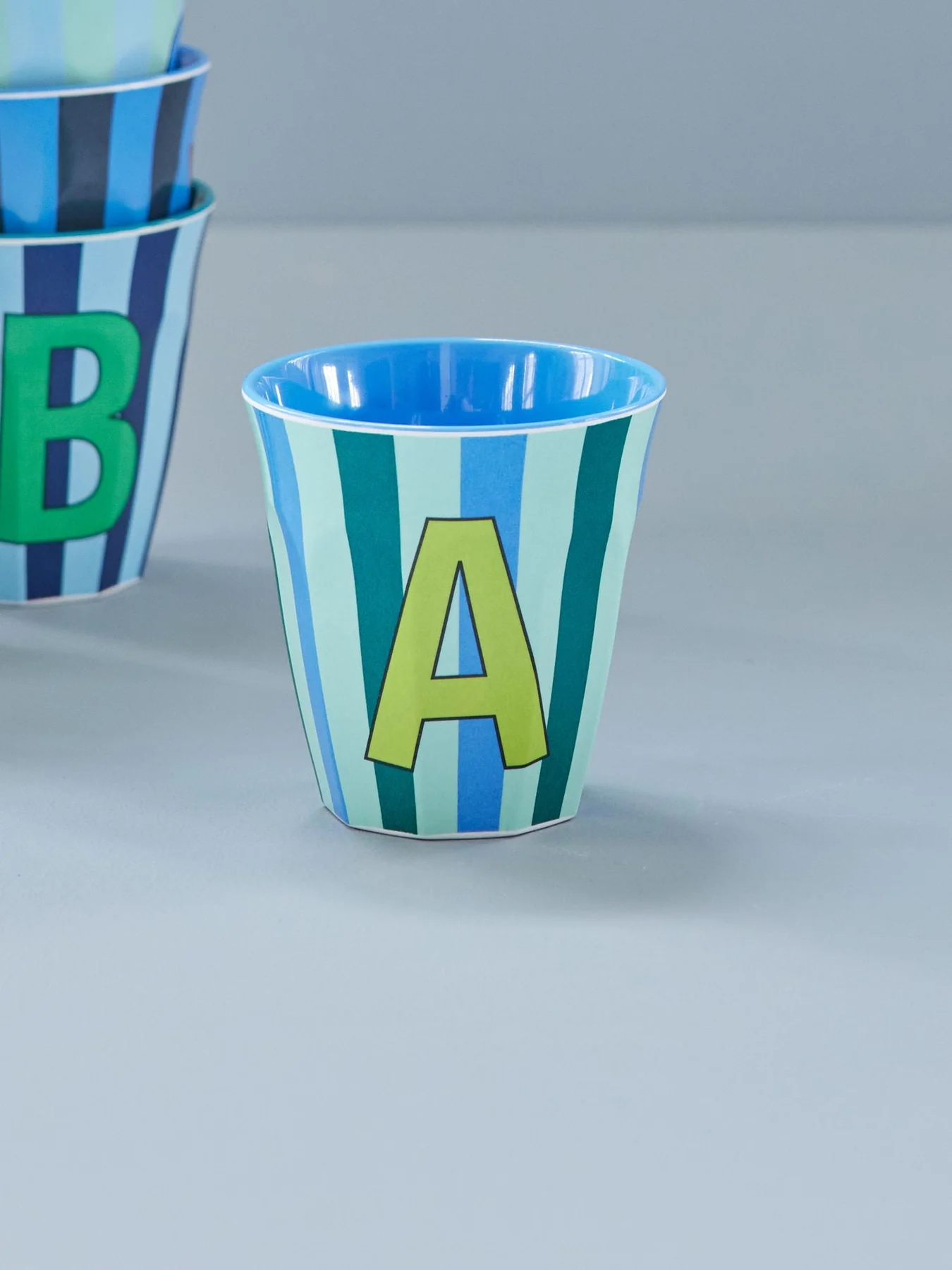 Bokstavkopp, Stripedesign, Rice, Bokstav A