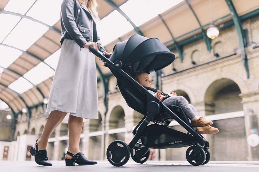 Ergobaby Metro kompakt trille, sort
