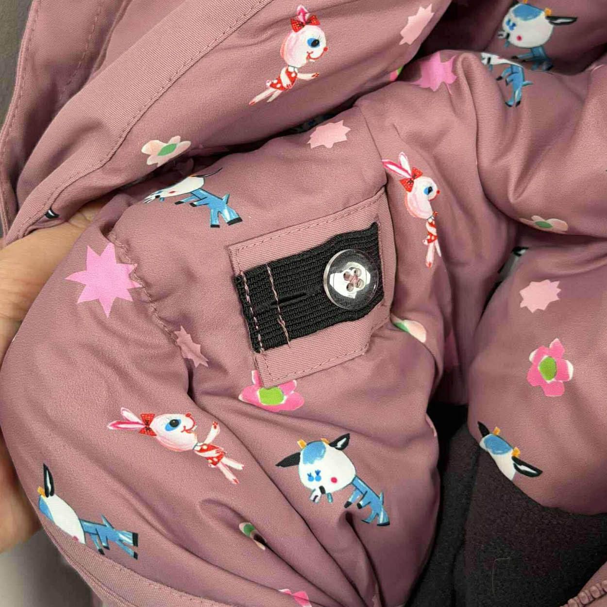 Bukkene Vinterdress, Gullkorn Design, Tåkerosa