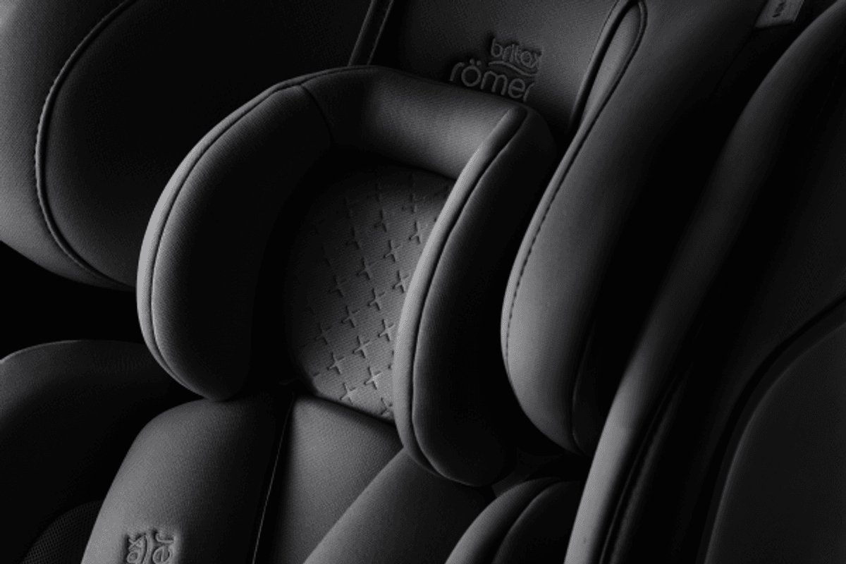 Bilstol, Britax, Swivel Grow Max-Air, Onyx Black